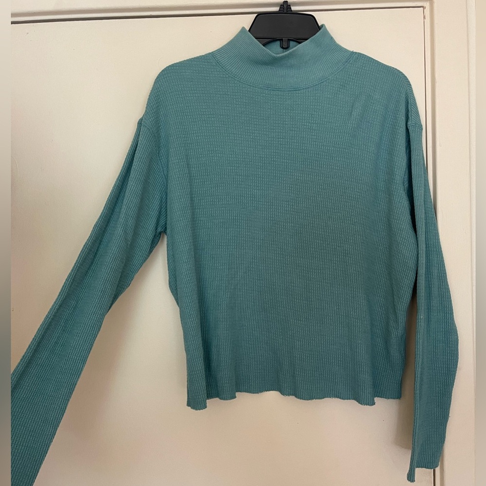 Anthropologie turquoise turtle neck
